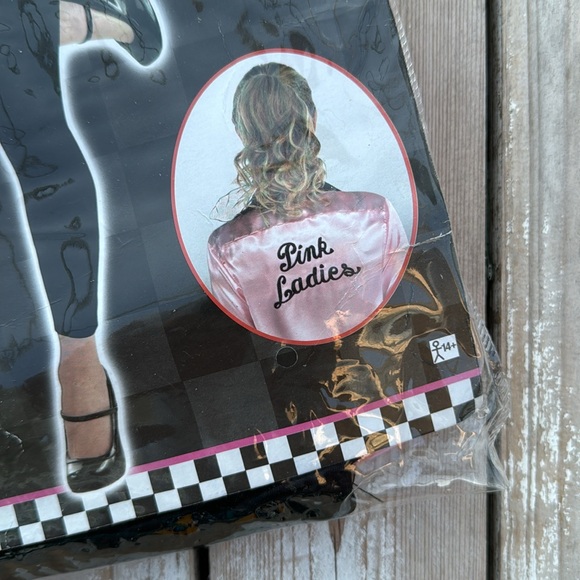 Grease Halloween Costume Pink Ladies NWT - Picture 3 of 5